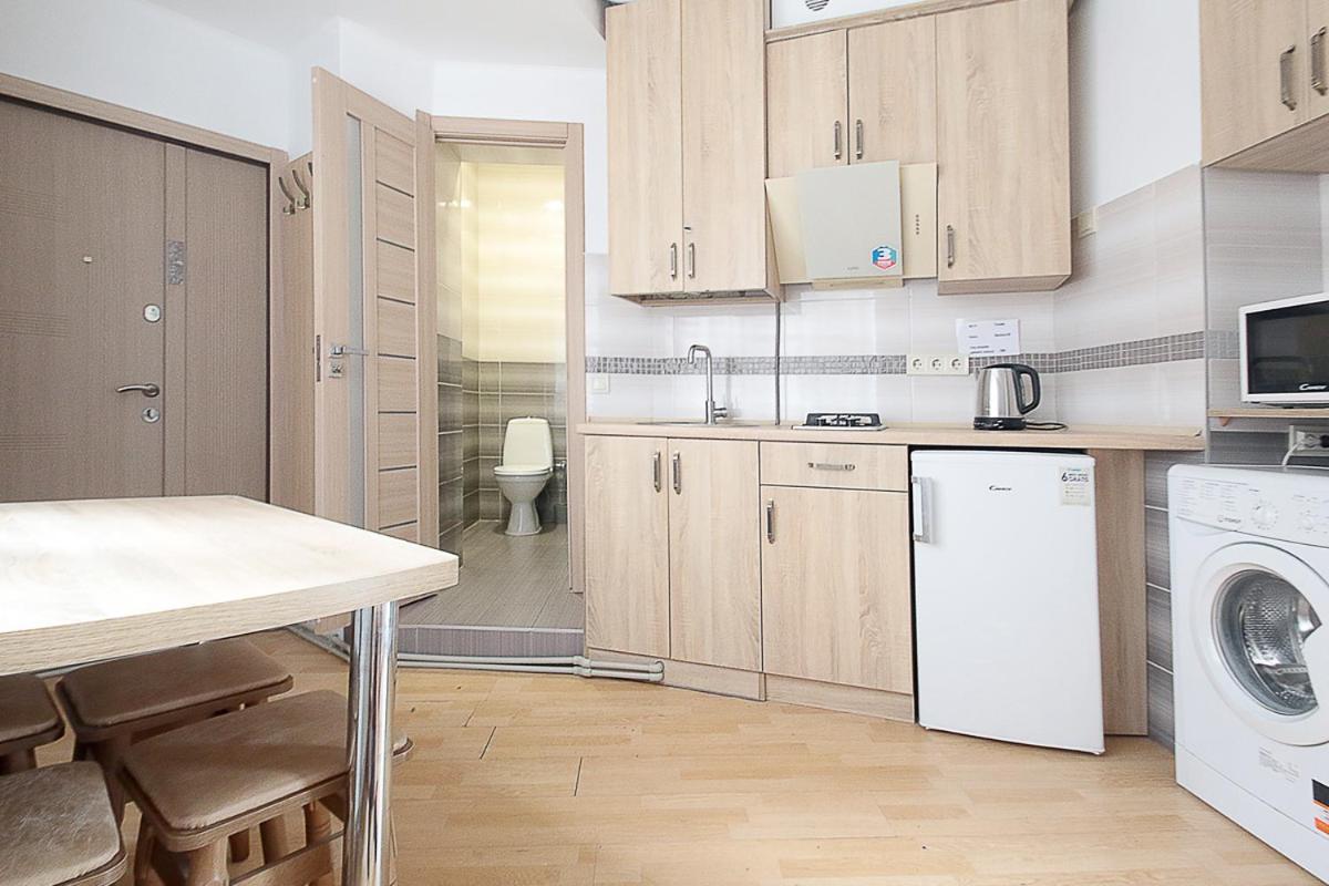 Buk Apartments On Doroshenka 29 Λβιβ Εξωτερικό φωτογραφία