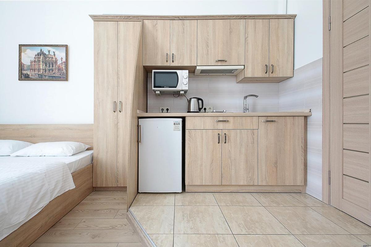 Buk Apartments On Doroshenka 29 Λβιβ Εξωτερικό φωτογραφία